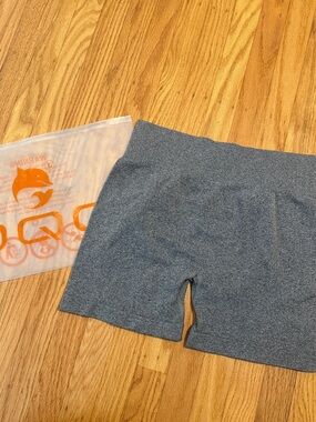 Women's High-Waist Athletic Shorts - Gray